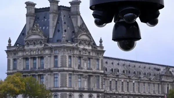 Five Additional Suspects Arrested in Connection with Louvre Heist