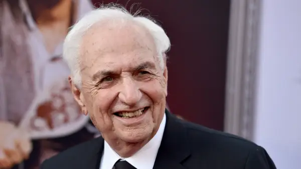 Frank Gehry, Renowned Architect, Dies at 94