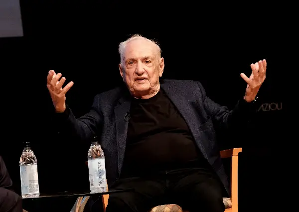 Frank Gehry, Renowned Architect, Dies at 96