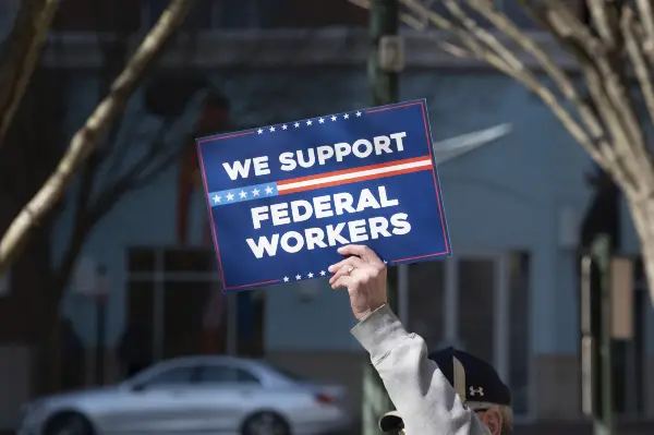 Republican Party Faces Conundrum with Working-Class Base and Plutocratic Agenda