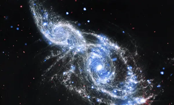 James Webb Space Telescope Captures Dazzling Image of Ancient Galaxy Cluster